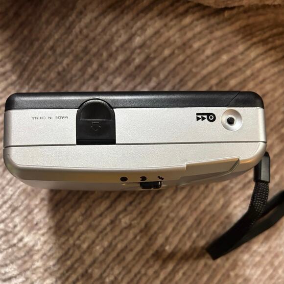 Vintage Vivitar 35mm Film Camera Optical Lens Tested and Working - Picture 5 of 6